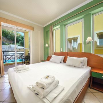 波尔图卡拉马基酒店(Porto Kalamaki Hotel)图片