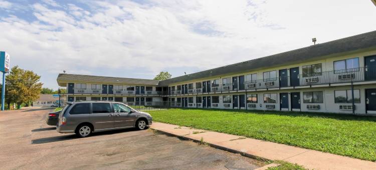 西北托皮卡6号汽车旅馆(Home 6 Motel)图片