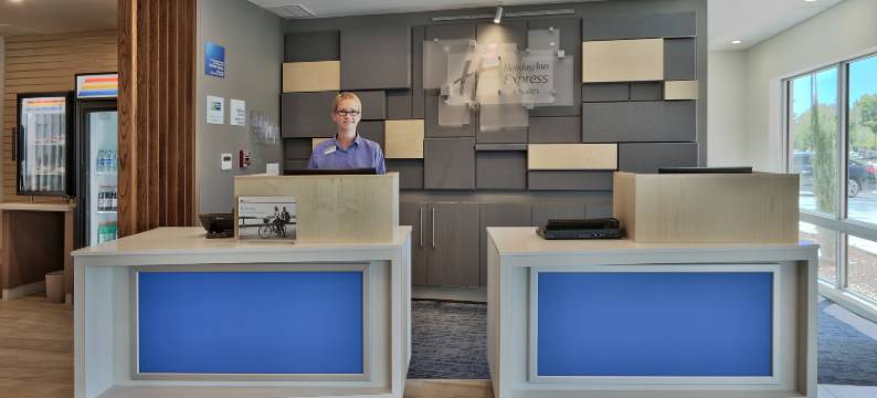 智选假日套房酒店-罗斯威尔(Holiday Inn Express & Suites ROSWELL by IHG)图片