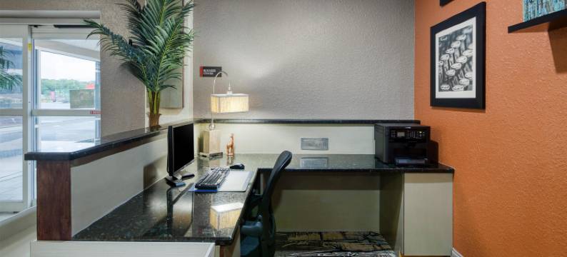 沃尔多贝斯特韦斯特酒店(Best Western Waldo Inn  Suites)图片