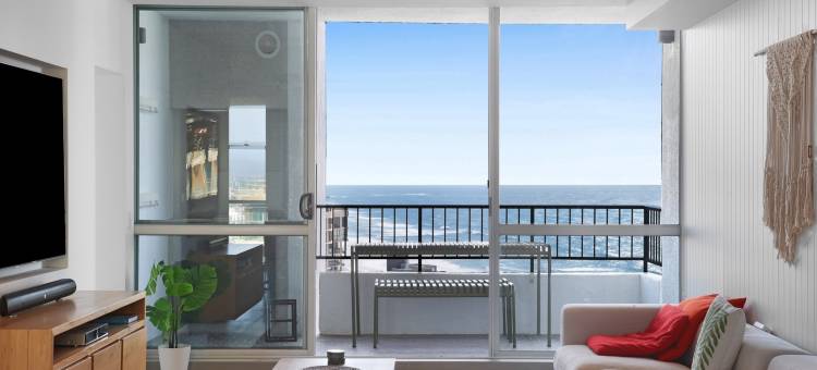 冲浪者天堂民宿，配备度假村风格设施(Surfers Paradise Stay with Resort-Style Amenities)图片