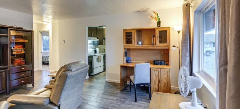 舒适与便利！位于索尔多特纳市中心的公寓(Comfort & Convenience! Apt in Central Soldotna)图片