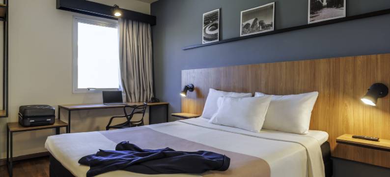 宜必思贝洛奥里藏特利贝尔达德酒店(Ibis Belo Horizonte Liberdade)图片