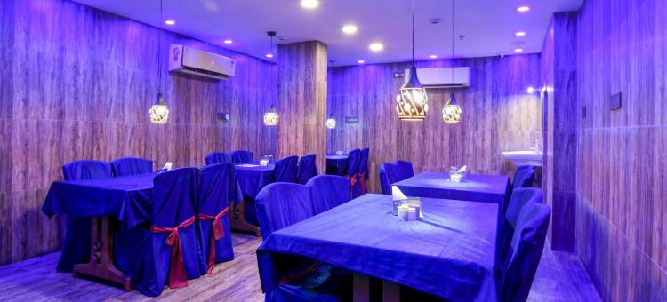 Super Townhouse VIP Road Formerly the Sky图片