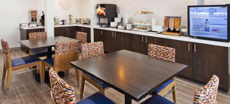 蒙哥马利I-85北贝斯特韦斯特酒店(Best Western Montgomery I-85 North Hotel)图片