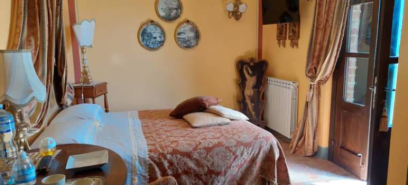 Lago di Chiusi Villa with Pool图片