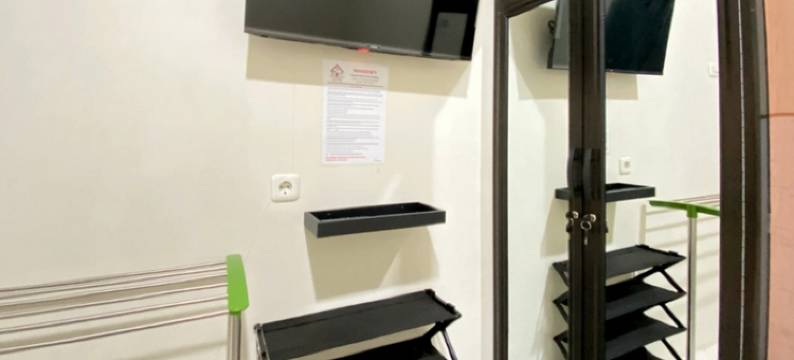 Modern D Kost RedPartner near Roxy Mall Jember图片