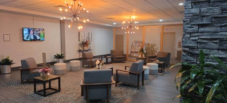 FairBridge Inn and Suites Will Rogers Airport, Fairgrounds, Restaurant & Bar图片