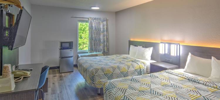 利伯蒂维尔6号汽车旅馆(Motel 6 Libertyville, IL)图片