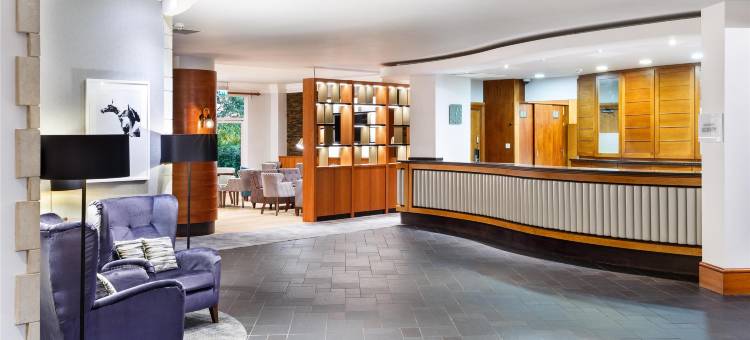 切尔滕纳姆契斯水疗酒店(Cheltenham Chase Hotel & Spa)图片