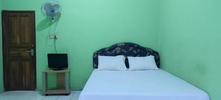 OYO 93411教法酒店托博朗(OYO 93411 Syariah Hotel Tomborang)图片