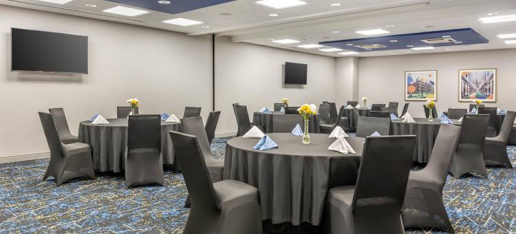 辛辛那提上城大学区欢朋套房酒店(Hampton Inn & Suites Cincinnati/Uptown-University Area)图片