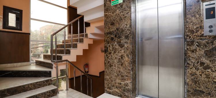 OYO 362 J P 旅馆酒店(Hotel O J P Inn Near Patel Nagar Metro Station)图片