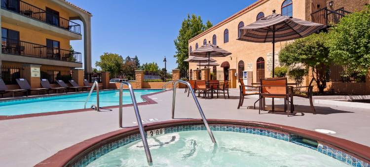 遗产贝斯特韦斯特优质酒店(Best Western Plus Heritage Inn)图片