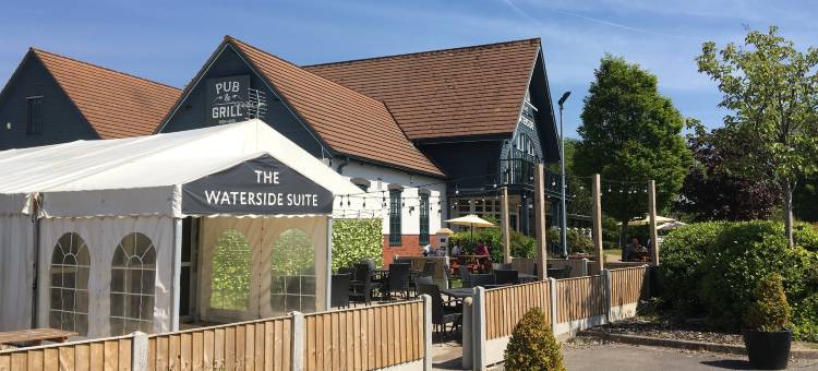 水滨酒店(Waterside)图片