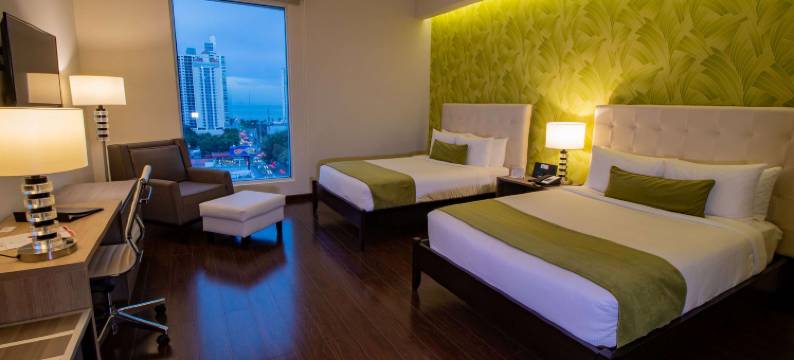 巴拿马城蓬塔帕西菲华美达广场酒店(Ramada Plaza by Wyndham Panama Punta Pacifica)图片