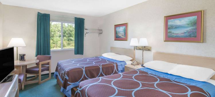 卡南代瓜温德姆速8酒店(Super 8 by Wyndham Canandaigua)图片