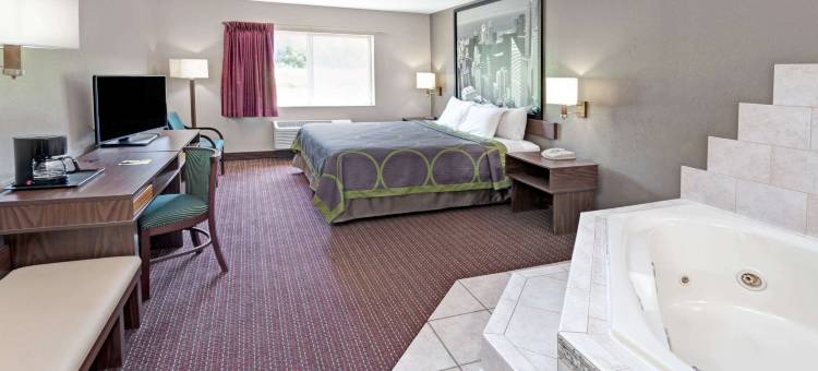 芝加哥奥黑尔机场温德姆速 8 酒店(Super 8 by Wyndham Chicago O'Hare Airport)图片