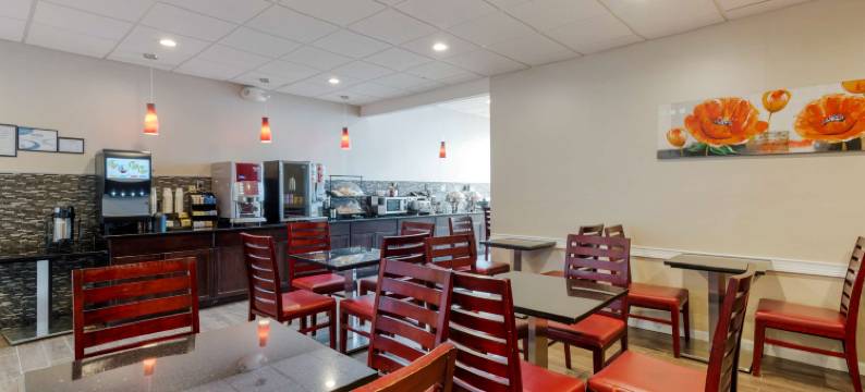 波科诺贝斯特韦斯特优质酒店(Best Western Plus Poconos Hotel)图片