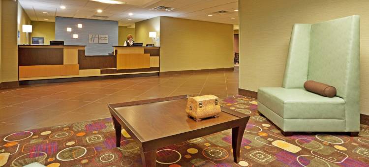 特劳特维尔 - 罗阿诺克北智选假日酒店(Holiday Inn Express Troutville - Roanoke North)图片