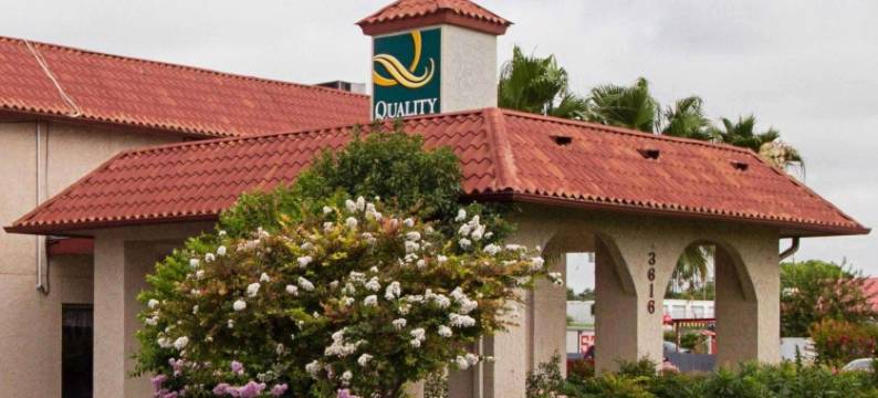 德尔里奥温德姆贝蒙特酒店(Baymont by Wyndham Del Rio)图片