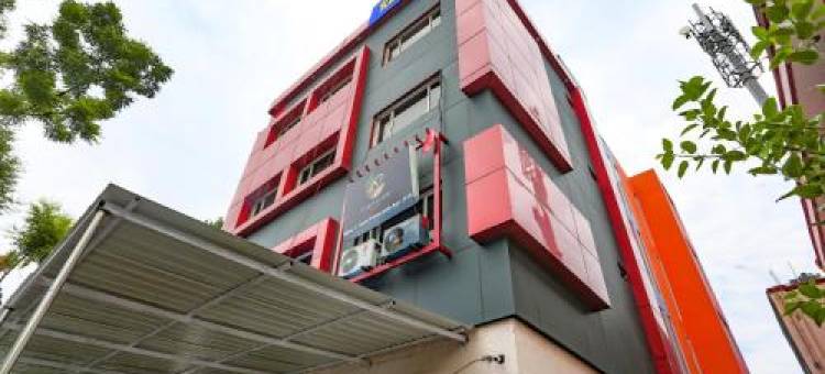 Super Townhouse Maithli Marg Sector 55 Formerly Red Roof图片