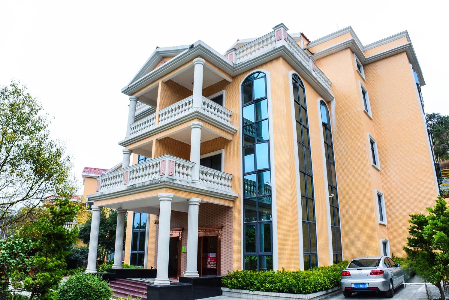 Yayuan Hot Spring Resort Over view