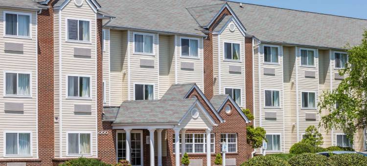 里士满机场麦客达套房酒店(Microtel Inn & Suites by Wyndham Richmond Airport)图片