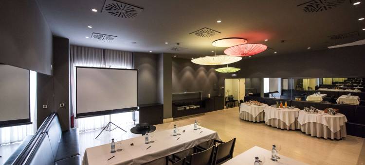 卡里斯卡德纳尔克韦多酒店(Carris Cardenal Quevedo)图片