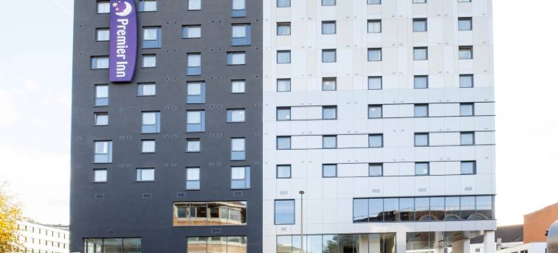 沃金城市中心普瑞米尔酒店(Premier Inn Woking Town Centre)图片