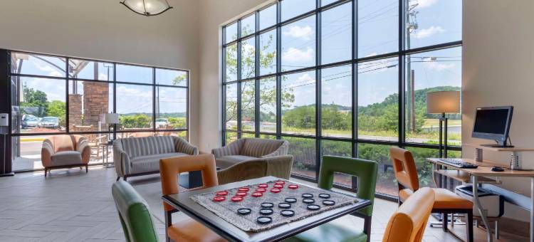 柯达塞维尔舒适套房酒店(Comfort Suites Kodak Sevierville)图片