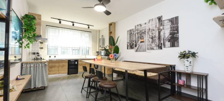 秦墨白公寓(海北路分店)图片