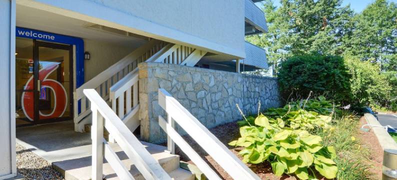 纳舒厄南6号汽车旅馆(Motel 6 Nashua, NH - South)图片