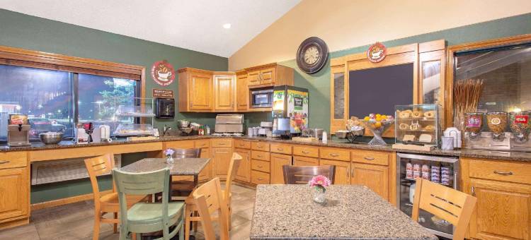 欧克莱尔美吟温德姆酒店(AmericInn by Wyndham Eau Claire)图片