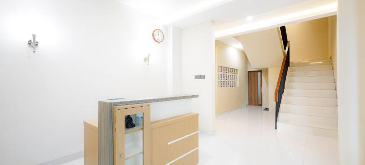 城市景观酒店清真拉古南公寓芝兰达(Urbanview Hotel Syariah the Ragunan Residence)图片