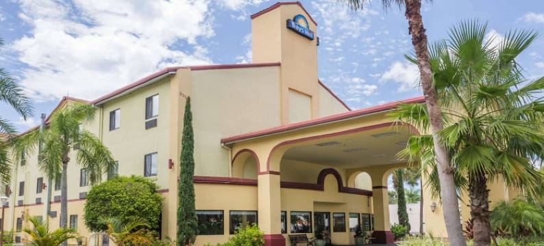 萨拉索塔I-75温德姆戴斯酒店(Days Inn by Wyndham Sarasota I-75)图片