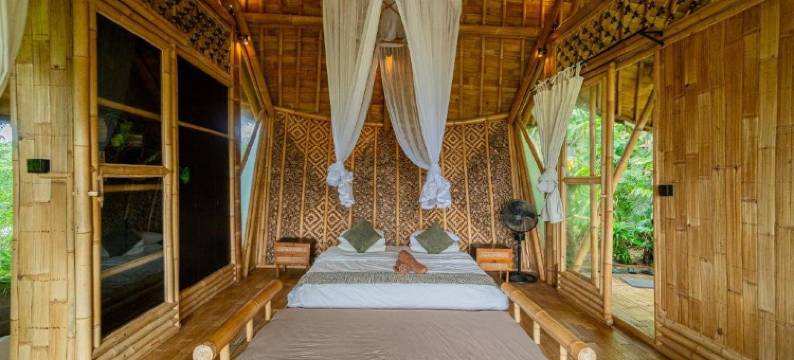 Bird Hills Bamboo House图片