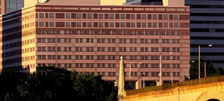 斯普林菲尔德喜来登帝王广场酒店(Sheraton Springfield Monarch Place Hotel)图片