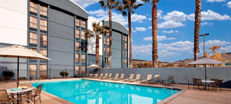 纳帕谷瓦列霍万怡酒店(Courtyard Vallejo Napa Valley)图片