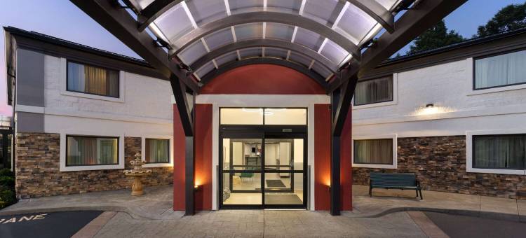 布法罗机场拉昆塔温德姆酒店(La Quinta Inn by Wyndham Buffalo Airport)图片