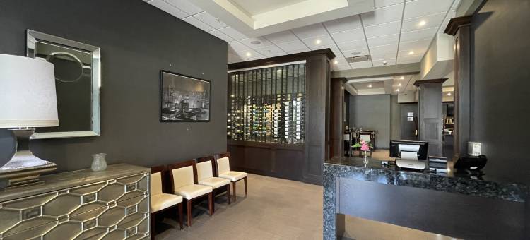 法明顿希尔斯-底特律西北假日酒店(Holiday Inn & Suites Farmington Hills - Detroit NW)图片