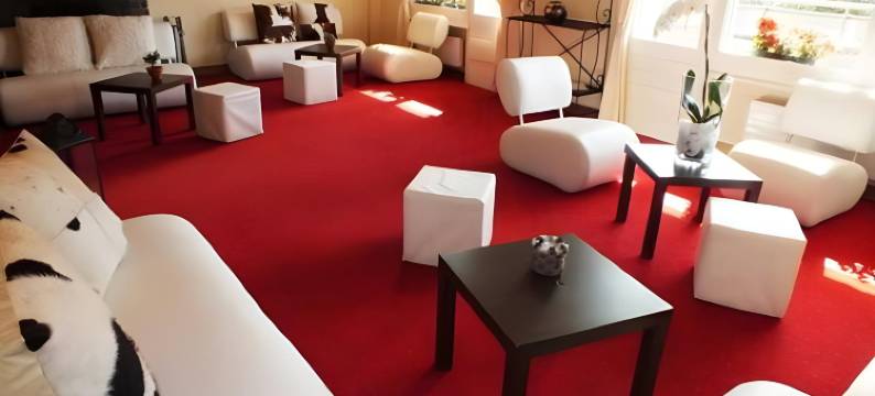 本杰尔尼翰勒格林套房酒店(LeGreen Suite Penjernihan)图片