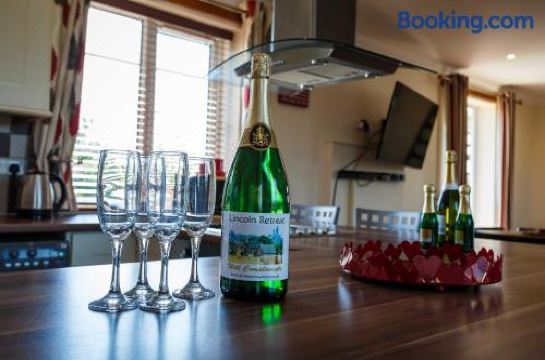 Lincoln Holiday Retreat Lodge with Private Hot TubHotel Overview