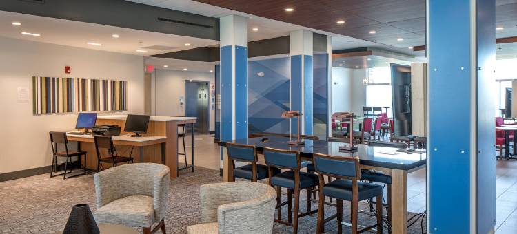 Holiday Inn Express & Suites West Omaha - Elkhorn图片