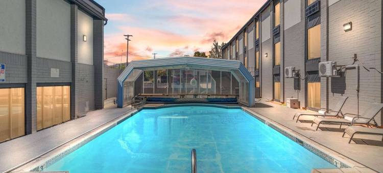 华美达犹他里奇菲尔德I-70酒店(Ramada by Wyndham Richfield UT I-70)图片