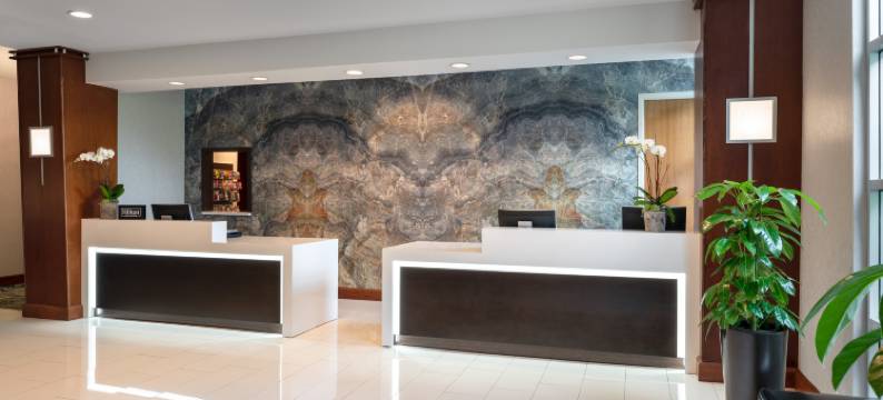 旧金山机场北湾希尔顿逸林酒店(DoubleTree by Hilton San Francisco Airport North Bayfront)图片