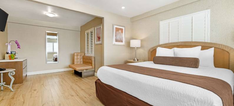 卡布里洛花园贝斯特韦斯特酒店(Best Western Cabrillo Garden Inn)图片