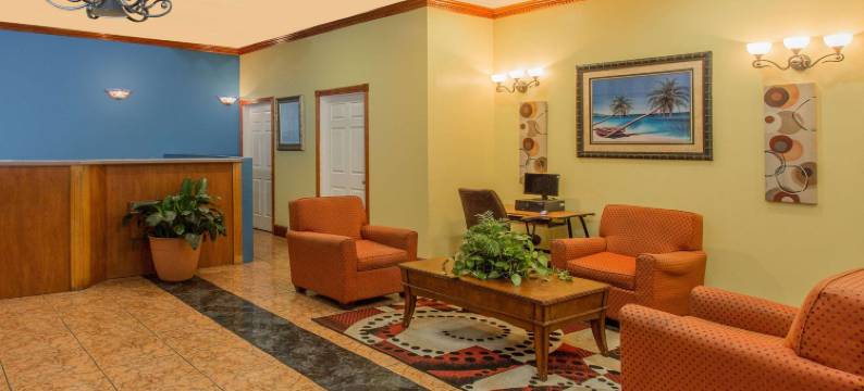 迈尔斯堡戴斯酒店(Days Inn by Wyndham Fort Myers)图片