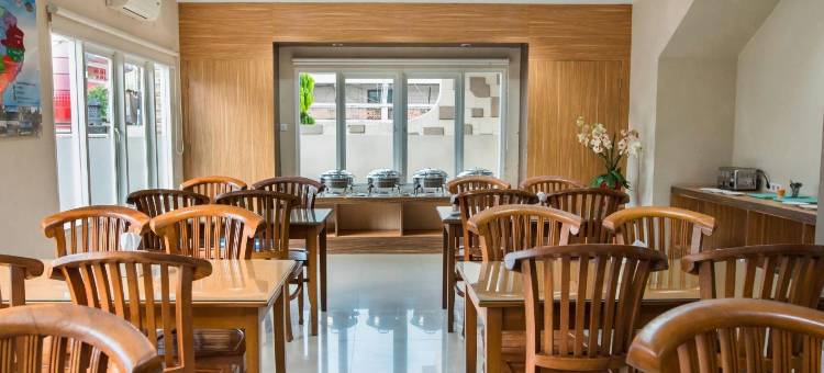 英达2号酒店(Hotel Cepu Indah 2)图片