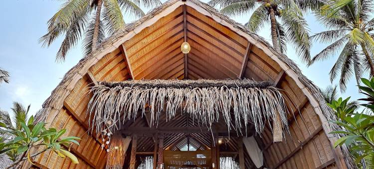 椰子园海滩度假村(Coconut Garden Beach Resort)图片